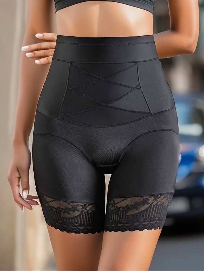ShapeContour Luxe Sculpt Lace Shaping Shorts