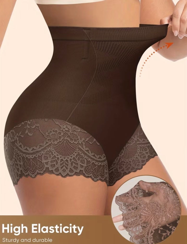 ShapeContour LiftCurve Lace Sculpt Shaping Shorts